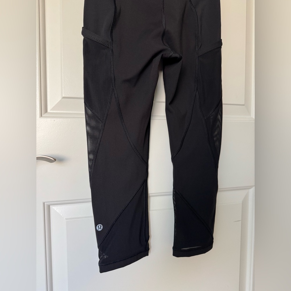 Lululemon Fast As Light Cropped Leggings - Picture 16 of 16